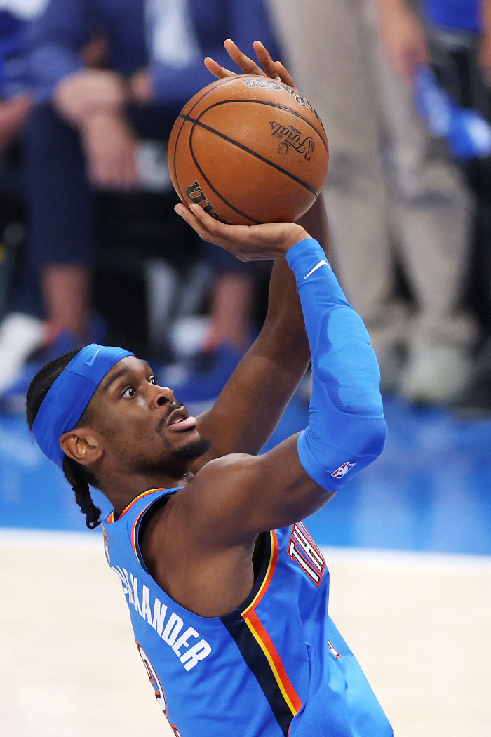 OKC 왕조의 시작! 그들의 최고 적은? 요키치도, 웸반야마도 아니었다.…