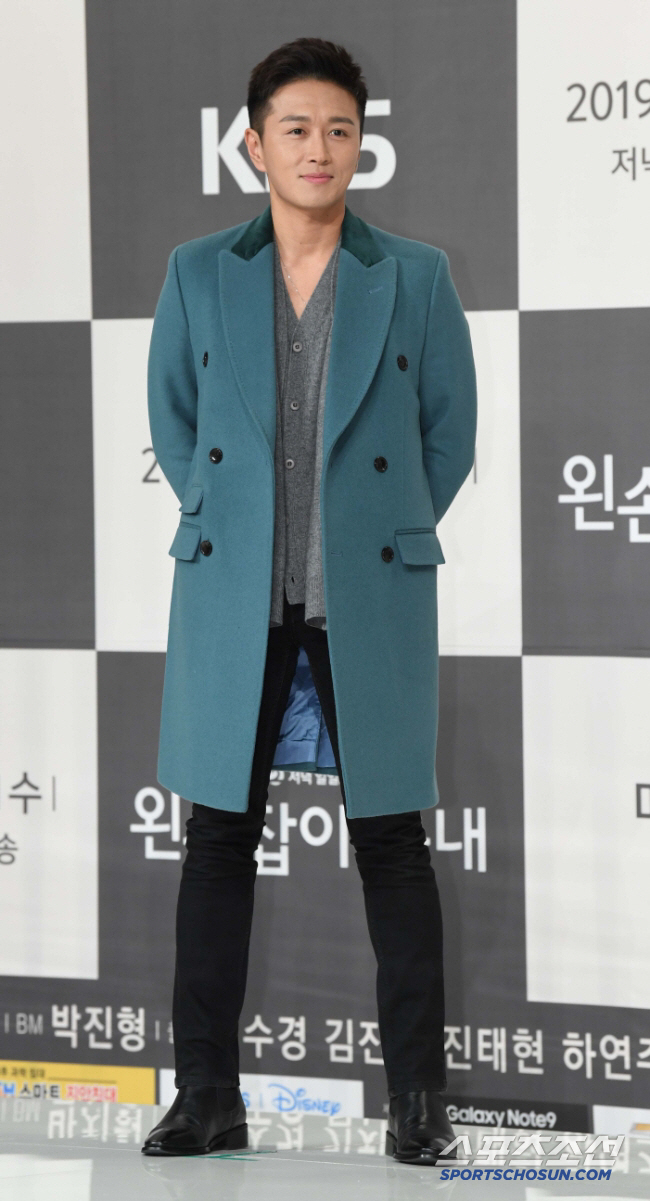 [SC이슈]진태현, 갑상선암 수술 마쳤다…'비인두암 완치' 김우빈에 감사…