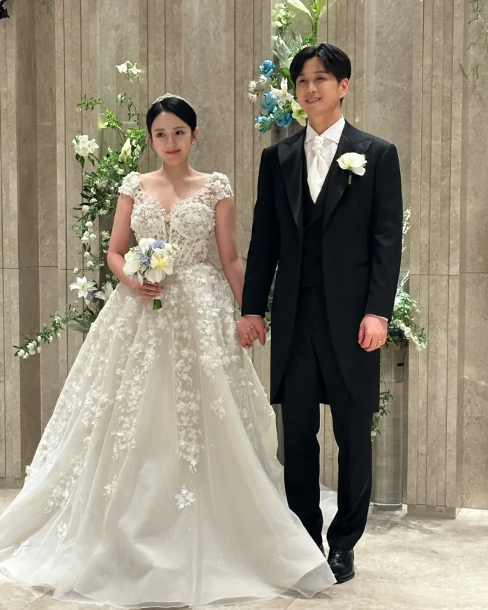 강은비, 17년 연애 후 결혼..두 달 만에 폭탄고백 '초토화'