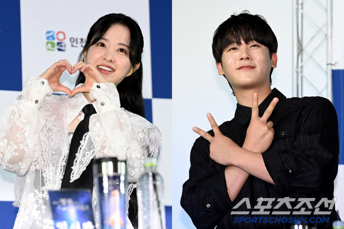 ‘BSA 핸드프린팅’ 박보영에 편지 썼던 신인 이정하, 드디어 나란히 “…
