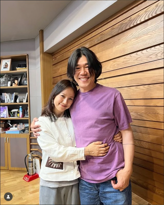 '♥이상순' 이효리도 챗GPT에 빠졌다..."꿈 해몽도 그걸로"(완벽한하…