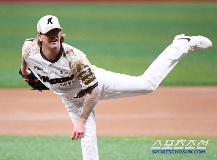 'KIA도 쩔쩔 맸다' 최고 150㎞+38구까진 퍼펙트, 호주 MVP 데…