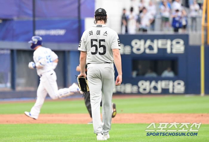 '라팍' 넘지 못했다. 와이스 10승 도전 1차시기 실패. 3이닝 6안타…