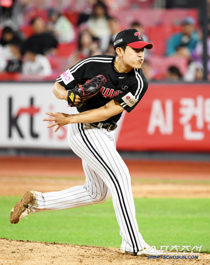 '깜짝 트레이드' 아침에 눈 뜨자 동료가 적으로…"그립겠지만, 야구 인생…