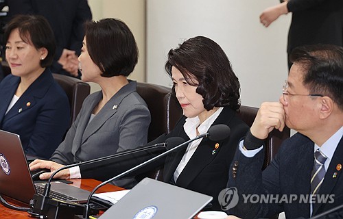 이진숙 "독임제 표현 쓴 것 아니고 임기 맞춰달라 한 것"