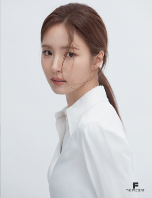 신세경 악플 가해자에 징역 2년 구형..소속사 