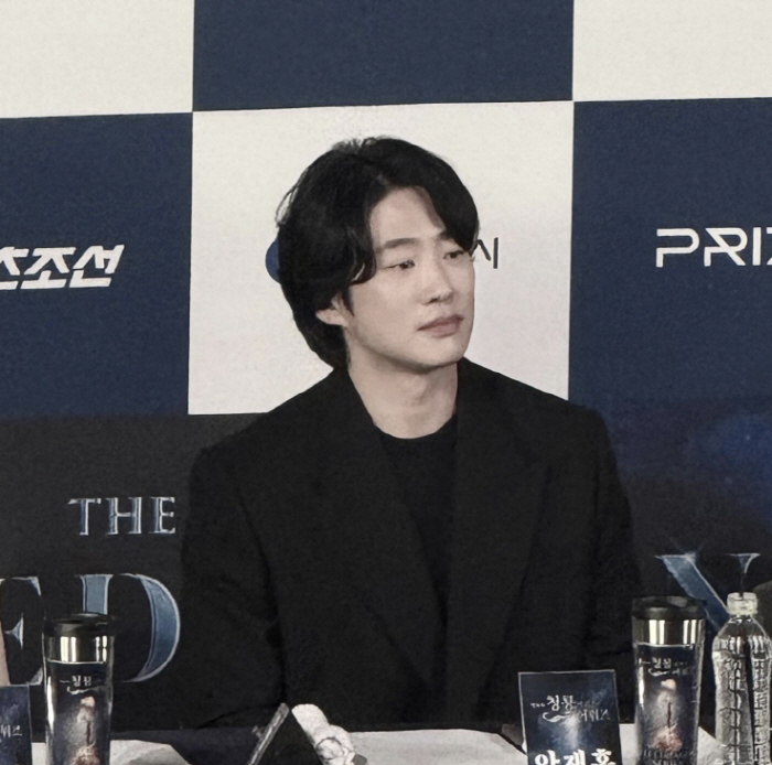 “어? 왜 잘생겼지?” 안재홍, 실물 미모..아이돌 비주얼 충격