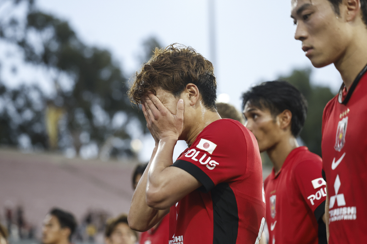 "이게 현실…억울하다!" 日 최강이라더니, 3전 전패 '충격 탈락' 눈물…