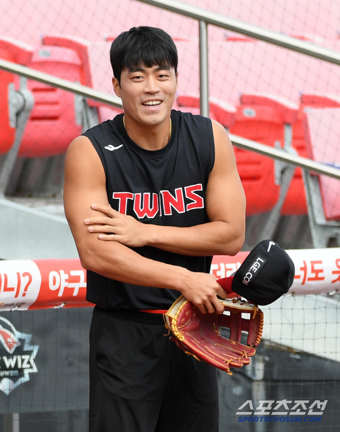 "성호야 형들 다 나와 있는데" 신병 천성호 놀린 병장 김현수...LG에…