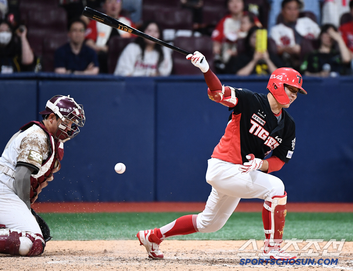[포토] 삼진 당하는 최원준