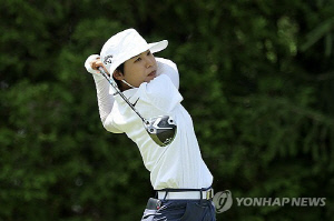 임진희·이소미, LPGA 2인 1조 대회 첫날 1타차 공동 2위