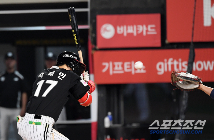 '그 무섭던 돌직구가 사라졌다' 압도적 SV 1위였는데...악몽같은 6월…