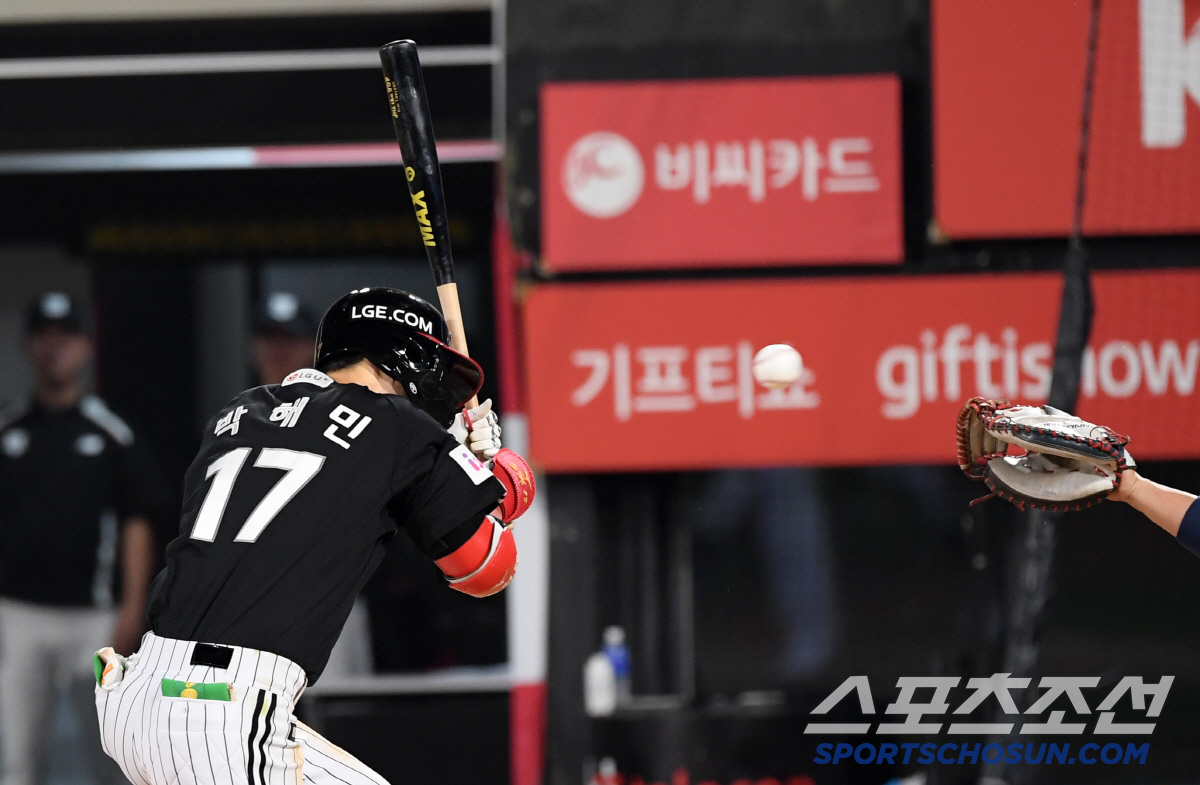 '그 무섭던 돌직구가 사라졌다' 압도적 SV 1위였는데...악몽같은 6월…