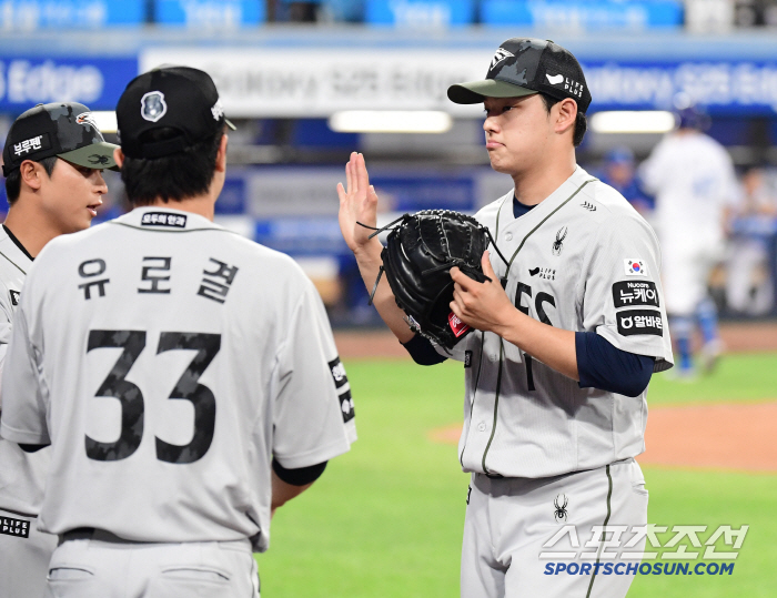 "오늘은 편하게 잘 수 있을 것 같다." 22세 158km 유망주가 이렇…