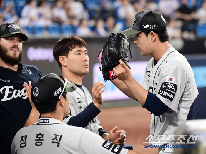 "오늘은 편하게 잘 수 있을 것 같다." 22세 158km 유망주가 이렇…