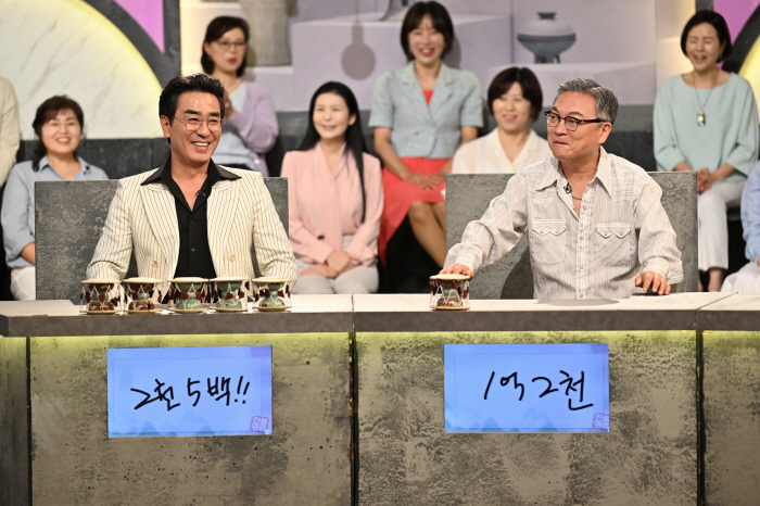 류승룡이 왜 여기에?..'파인' 들고 '진품명품' 뜬다
