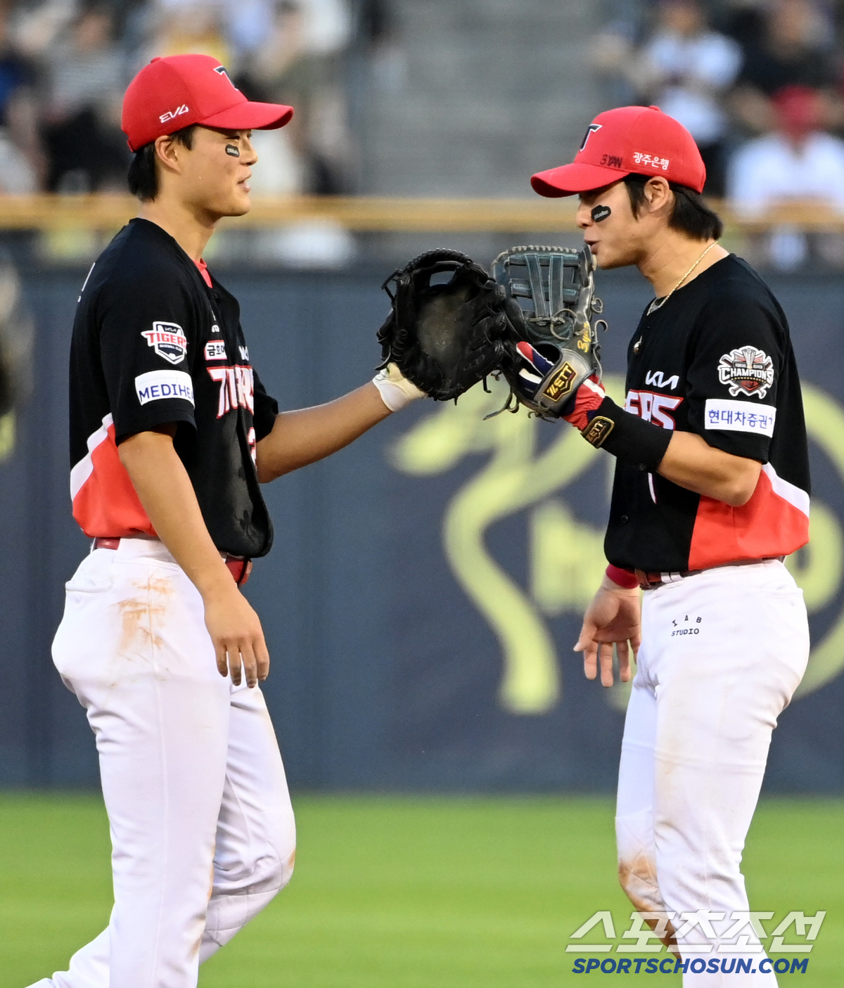 [포토] 미소짓는 박민, 오늘은 수비 되는 날