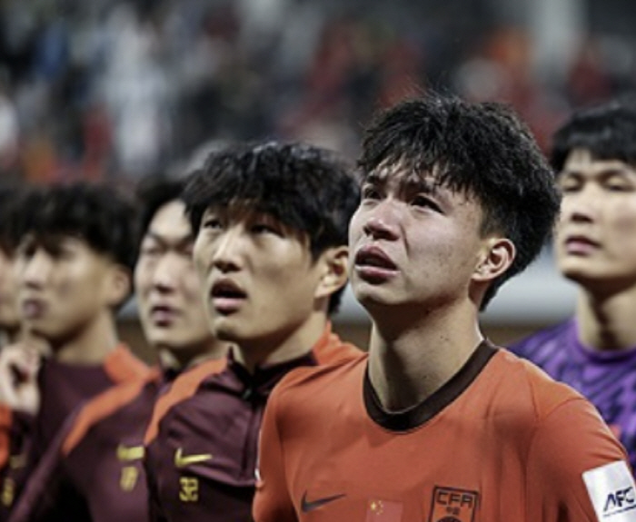 中 축구 사상 최악의 '만행', 이기기도 못하면서 편법까지...