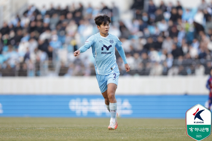 '韓 축구 대형 경사' 예고! '국대 수비수' 황재원, 역대 4호 세리에…