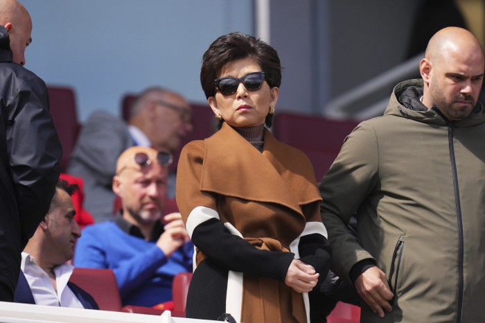 한국계 女축구 대모, 2부 강등 리옹 맡나…佛레퀴프 '후임 회장 유력'