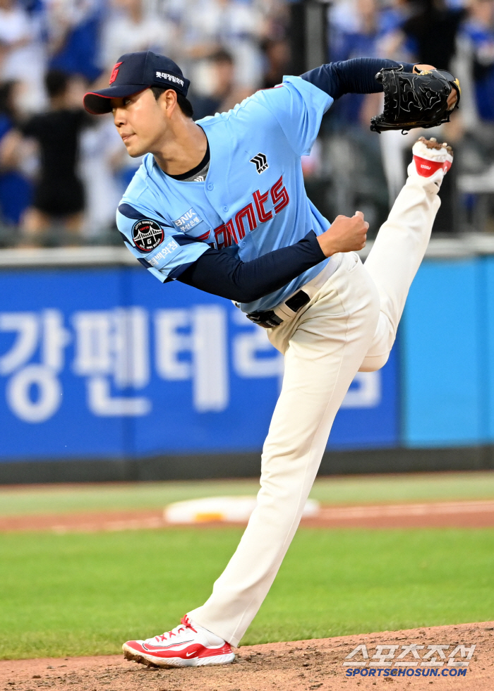 '윤성빈 상대' 안현민 타석. 이강철 감독은 무엇을 보았나 → "치고 싶…