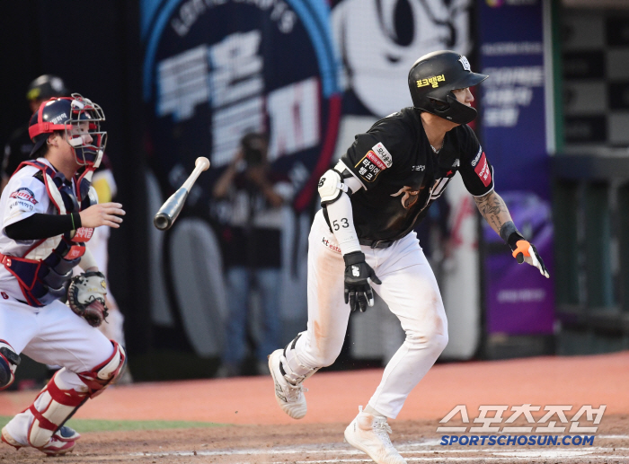 트레이드 대박! 팀타율 1위 롯데 밀봉 → '벌써 9승' 오원석, KT도…