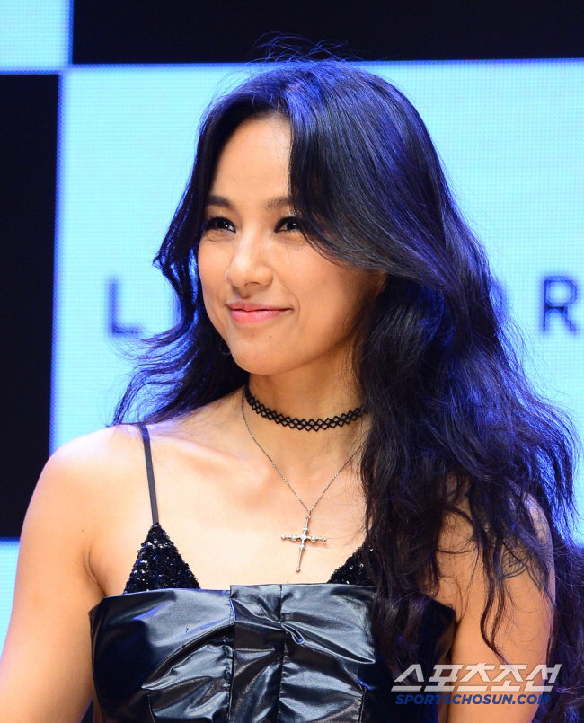 이효리, 서울 상경 후 우울증 고백 "매일 울며 다시 제주 가고 싶었다"