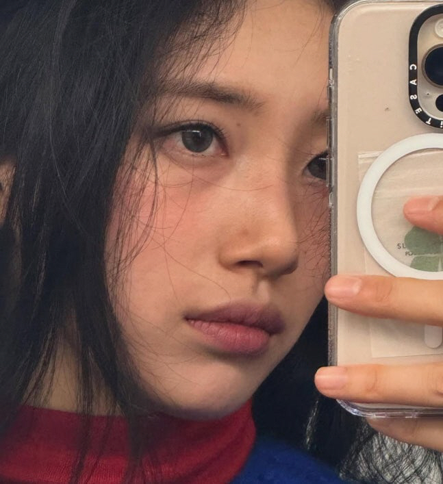 [SCin스타] “누가 꽃이야?” 수지, 청순 셀카 대방출