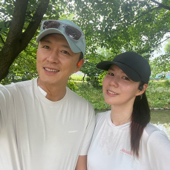 진태현, 갑상선암 수술 4일 만에 벌써 재활..목에 남은 흔적 '안쓰러워…