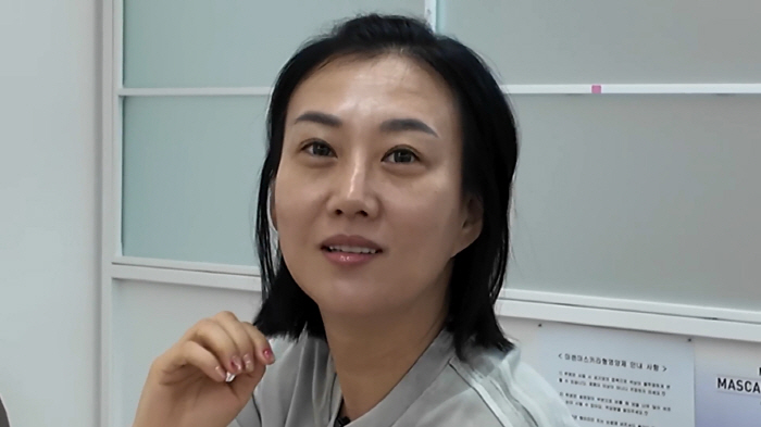 장윤정, 속눈썹 펌 현장 깜작 공개…"엄청 초롱초롱, 사람이 총명해보여"…