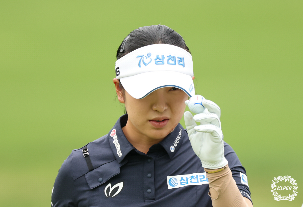 다시 시작된 '삼천리 천하' 고지우, ' 집안경쟁' 끝 통산 3승..유현…