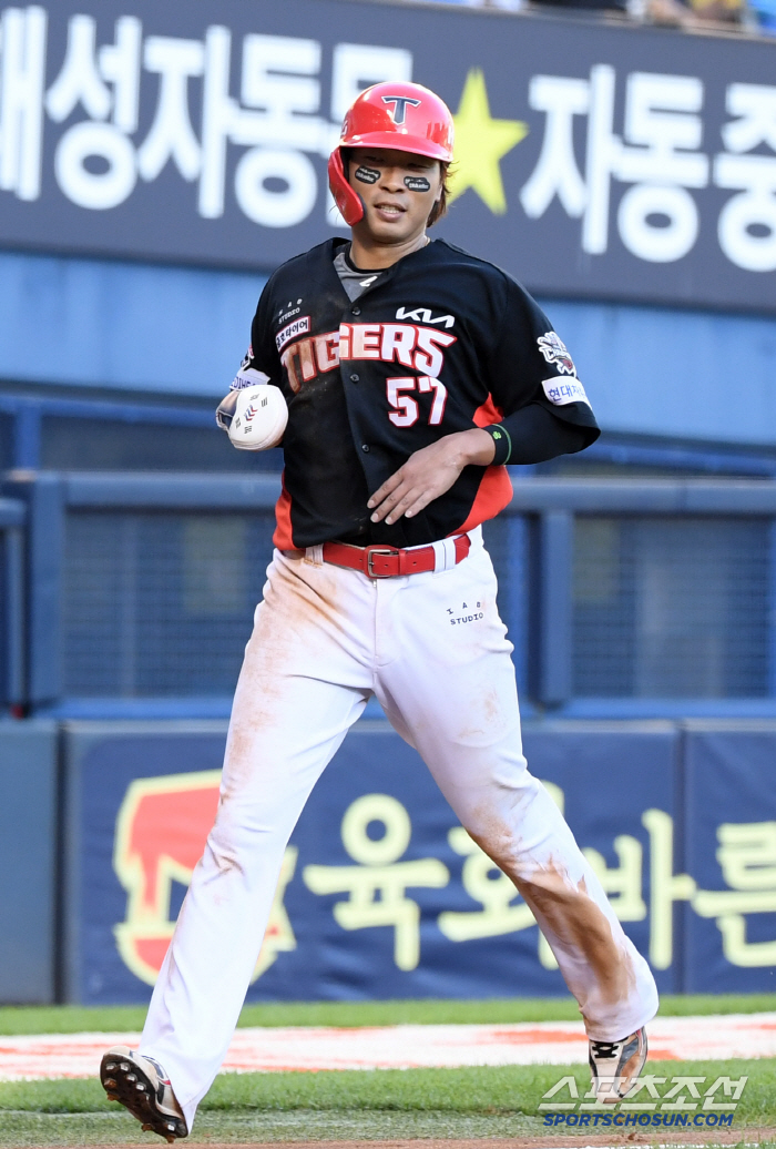 [포토] 고종욱 '역전 득점'