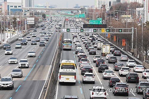 작년 車주행거리 3천431억㎞, 1년새 2.3%↑…친환경차는 25.5%↑