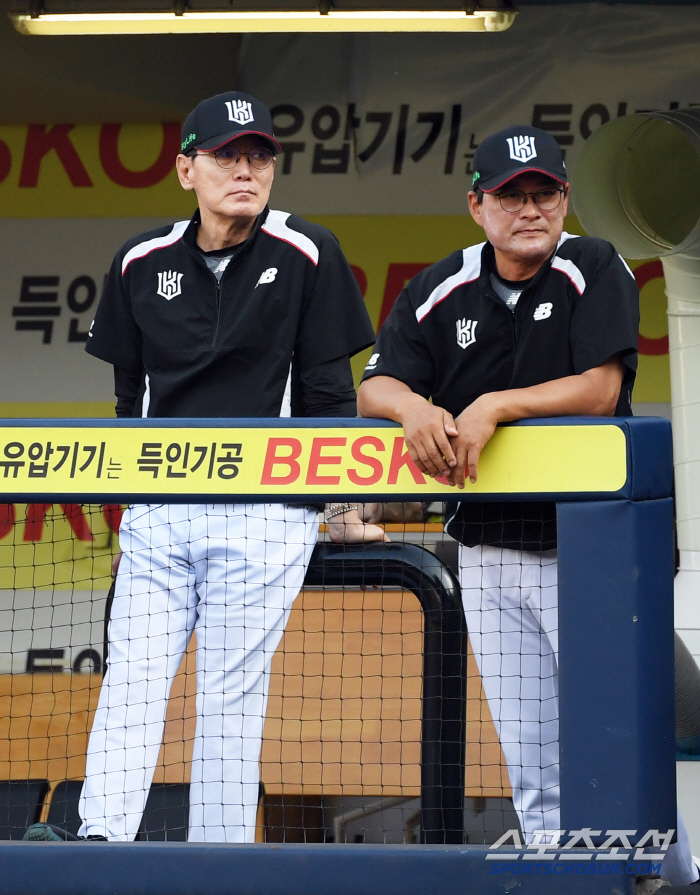 '충격 예능행' 드디어 입 연 이종범 코치 "은퇴한 후배들, 한국야구 위…
