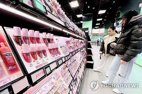 일본 관광객, 한국뷰티 체험 러시…관광공사, K뷰티여행 캠페인