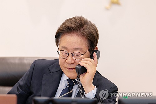 李대통령, UAE 대통령과 통화…"AI·방산·원전 협력 강화"