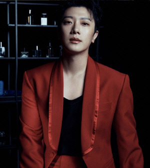 '성매매 누명 벗은' 최민환, 1년만 국내 복귀…이홍기 '피의 쉴드' 통할까[종합]