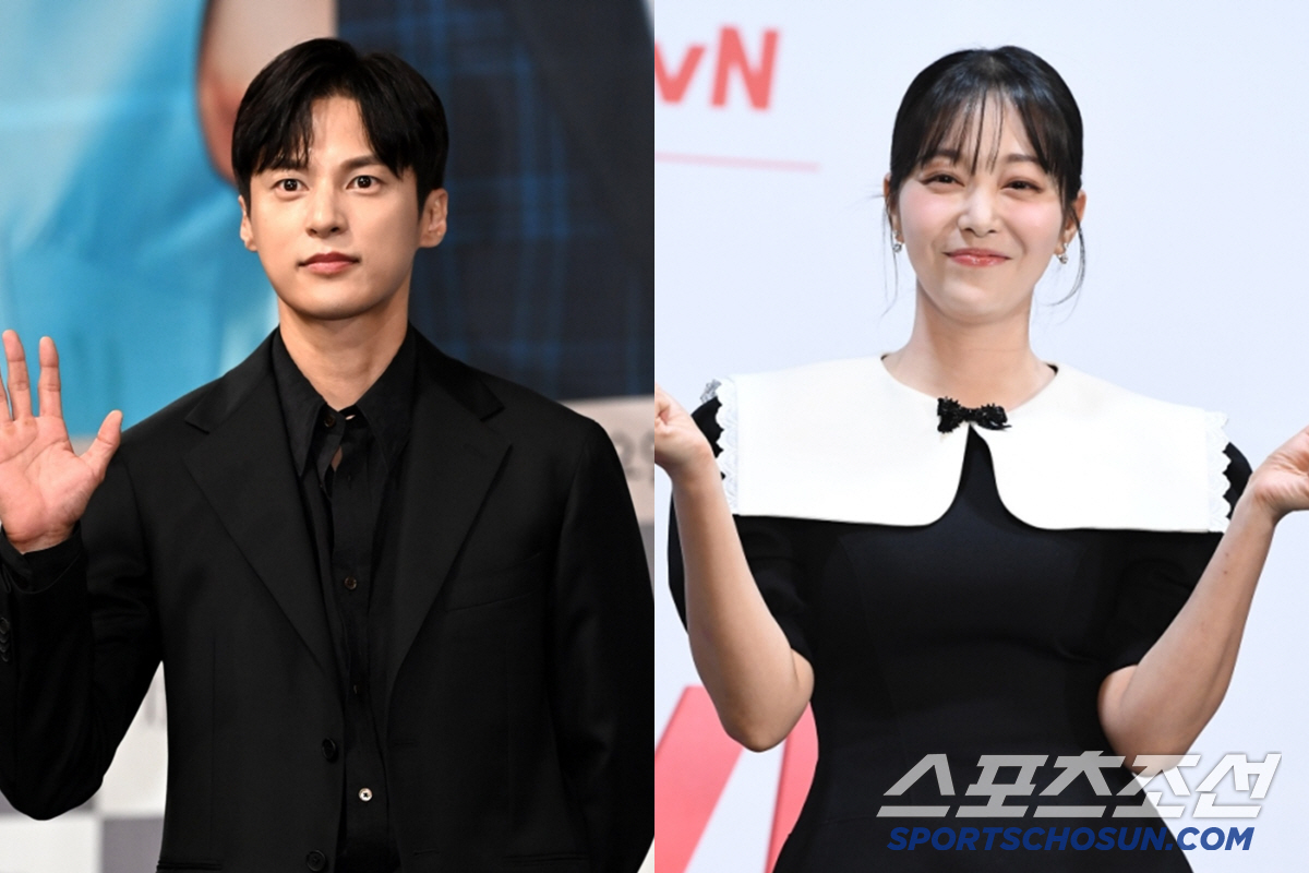 [종합] 윤선우♥김가은, 10월 부부된다…"따뜻한 축복과 응원 부탁" (…