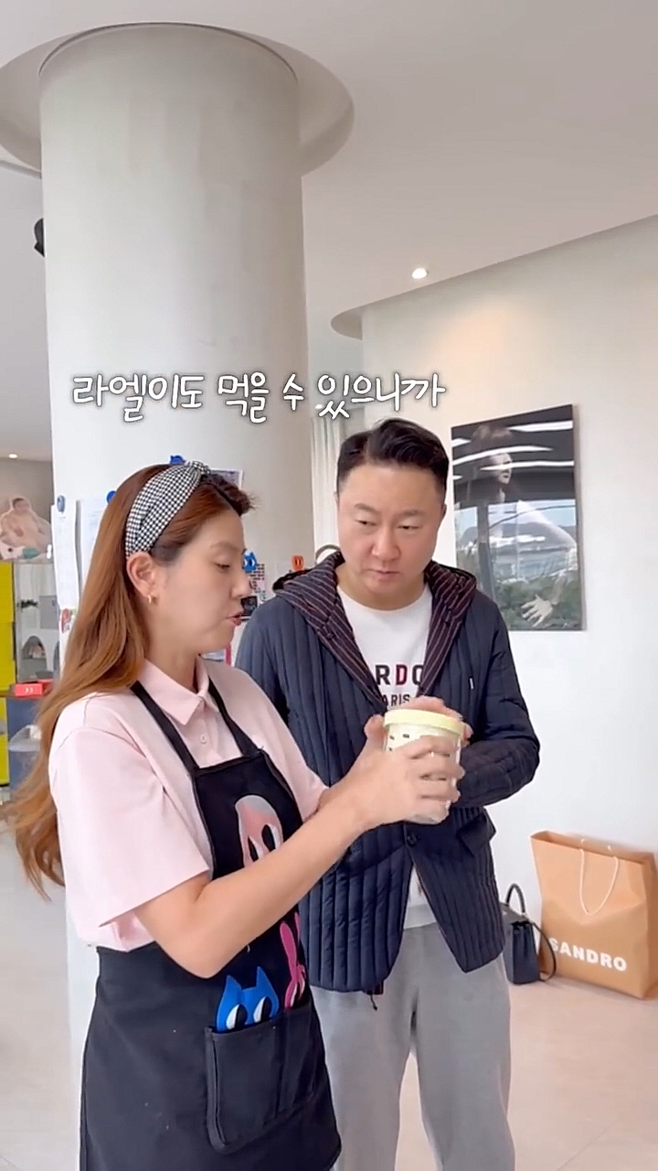 '주영훈♥' 이윤미, 제주 여행中 남편 119구급차→응급실行…"새벽 1시…