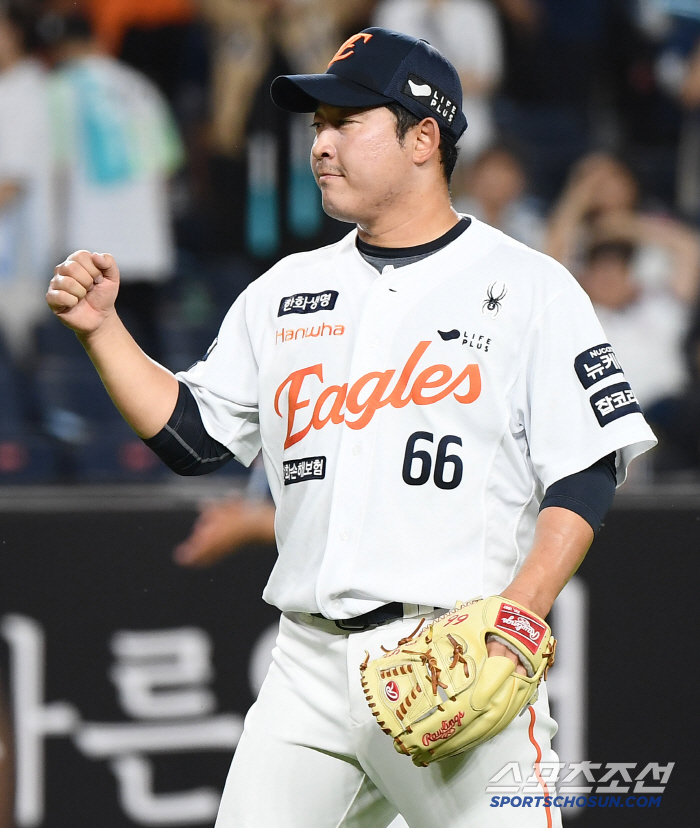 [포토] 승리 지킨 주현상