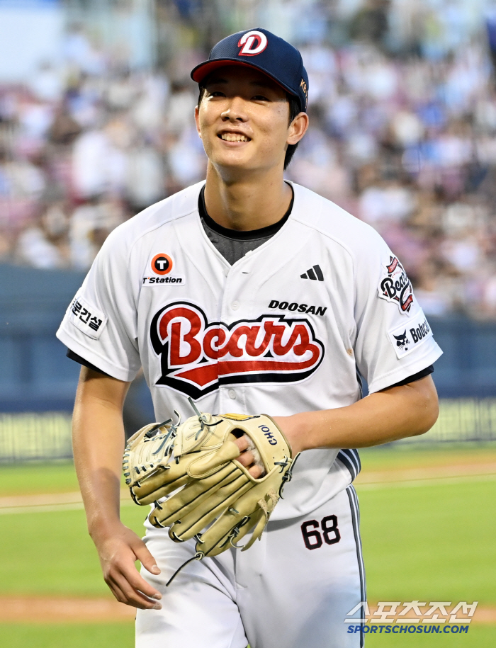 [두산 관전평] 오늘 제일 멋진 패전투수 최민석(19)→ 2025 신인 …
