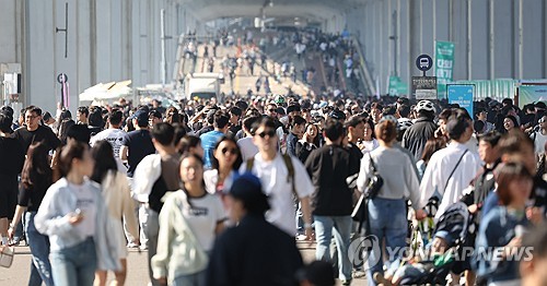 '잠수교 뚜벅뚜벅 축제' 상반기 103만명 찾아…9월에 또 만나요