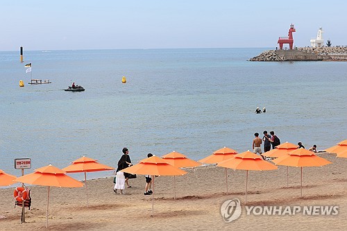제주 가끔 구름 많고 무더워…낮 최고 29∼31도
