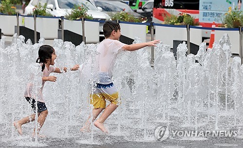 전북 폭염 계속…낮 기온 31∼35도까지 올라
