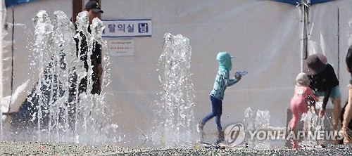 충북 구름 많고 무더위…낮 최고 34도