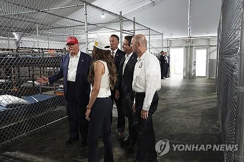 트럼프 "흉악범죄자는 미국 국적자라도 쫓아내야…다음 과업"(종합)