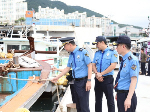 [목포소식] 이명준 서해해경청장, 태풍 대비 취약지 현장점검
