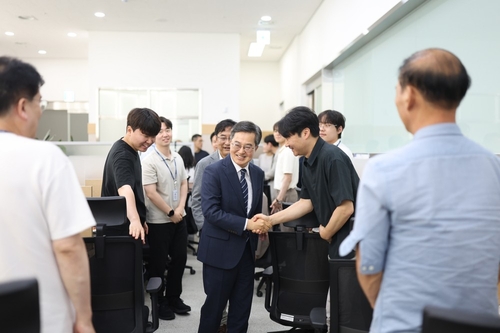 김동연 "취임 3주년 자축보단 새 정부 성공이 중요"