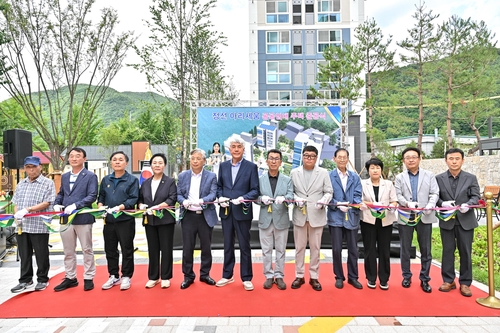 정선군 공공임대주택 100세대 '아리세움' 준공…주거 안정 박차