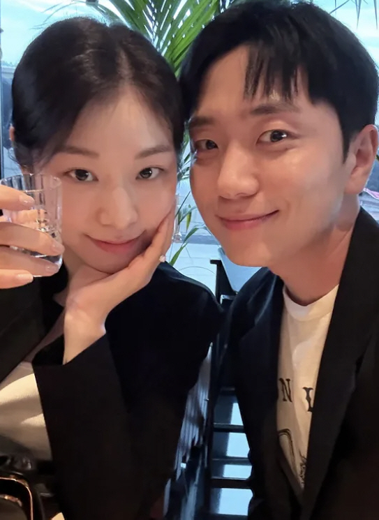 김연아♥고우림, '파리의 까죽커플' 럽스타→불륜·이혼 루머 경고 "충분히…